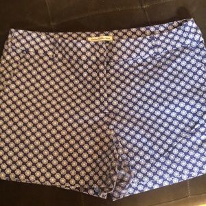 Patterned shorts